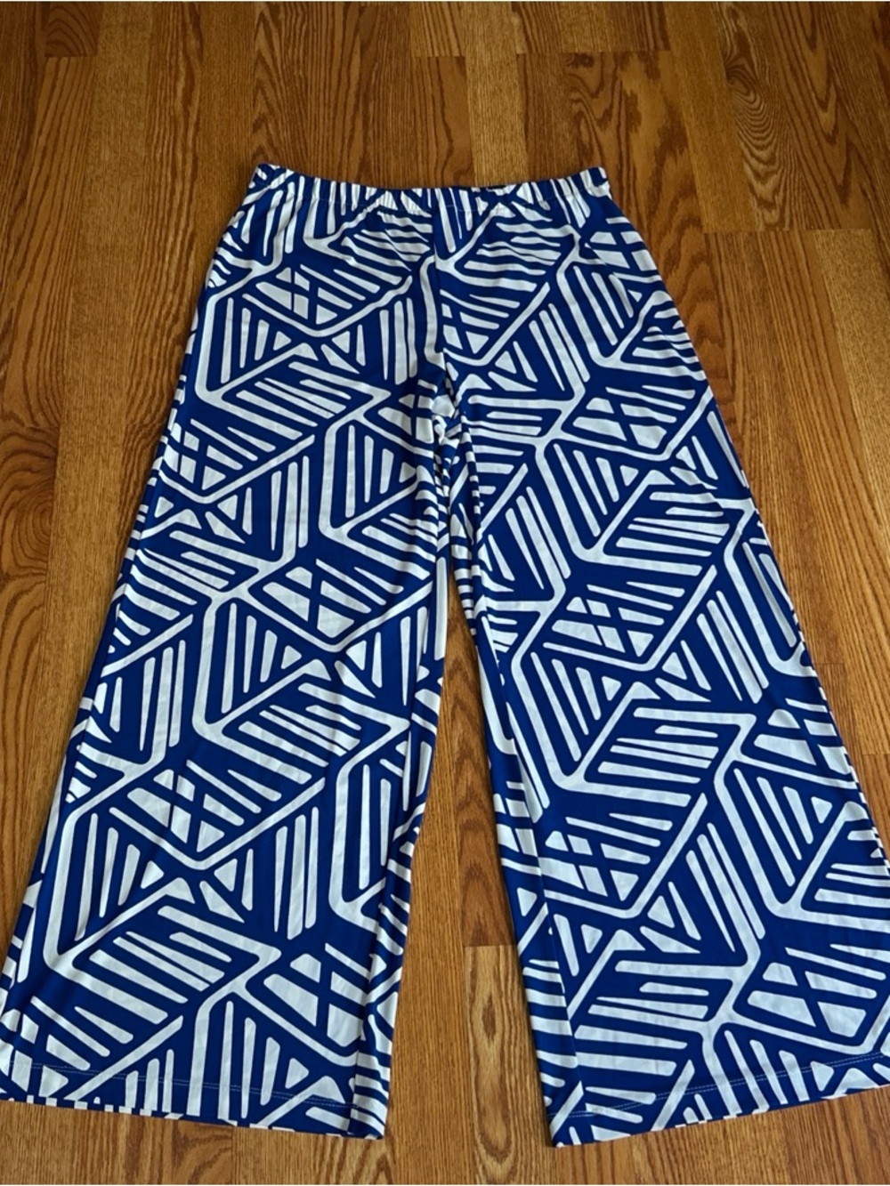 Chico's Blue and White Geometric Patterned Wide-Leg Pants Women's Size 2